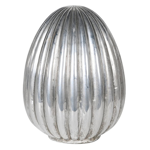 Small silver egg decoration