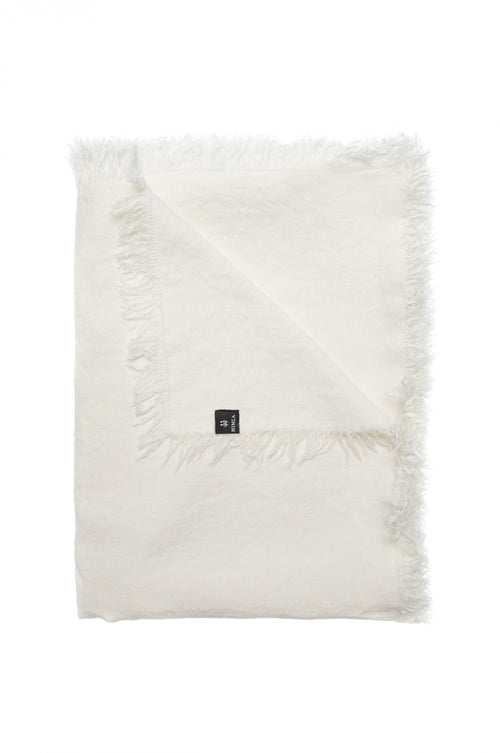 Himla Off White Merlin Throw