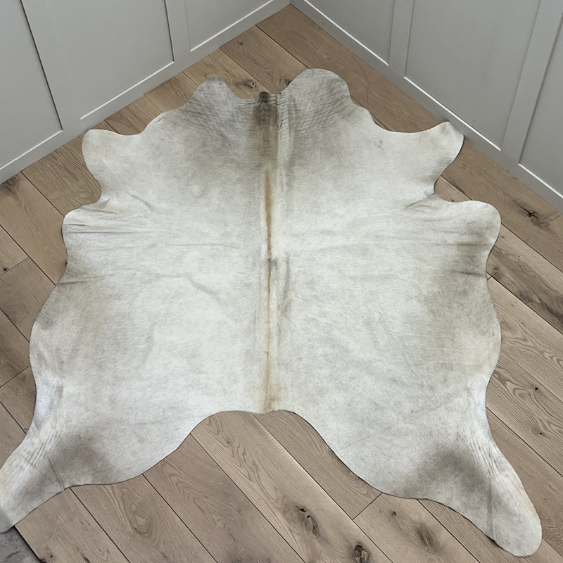 Cowhide Medium 15645