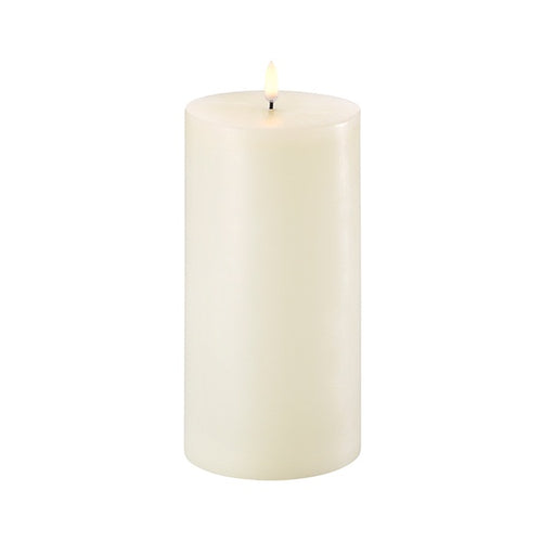 Uyuni Ivory LED pillar candle 10x20cm